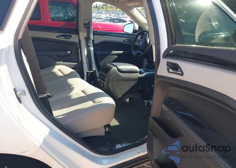 2016 Cadillac Srx Luxury Collection z USA, uszkodzony, nr VIN 3GYFNEE35GS500695